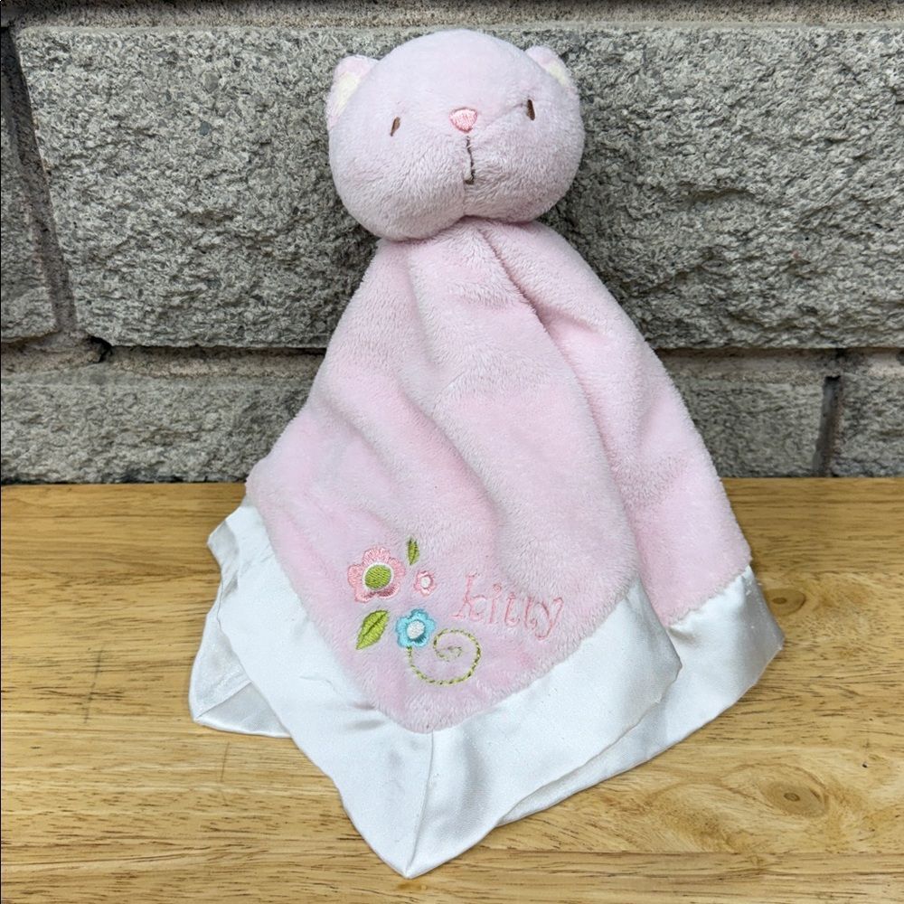 2013 Douglas baby blanket whit satin trim